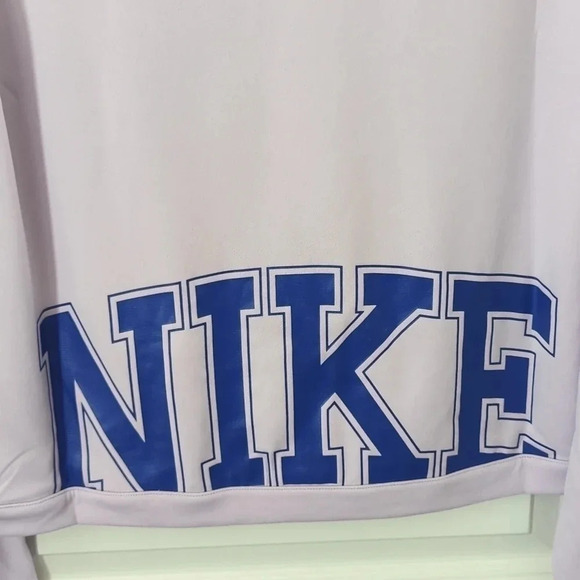 WOMEN'S Nike Dri-fit Swoosh Run Mid-Layer Top - Picture 3 of 9